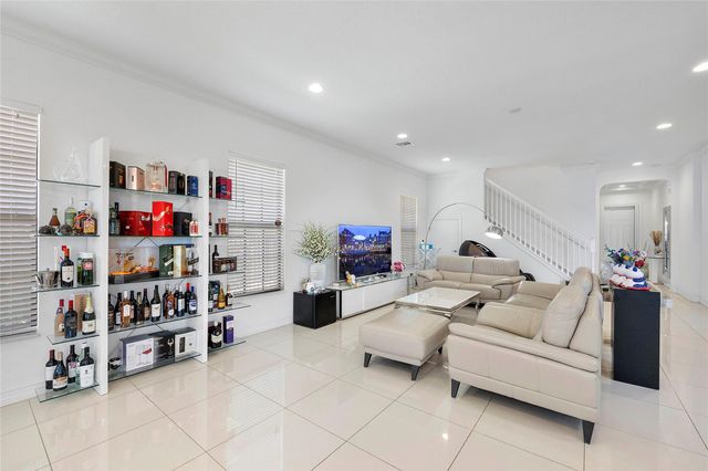 11425 Watercrest Cir, Parkland, FL 33076