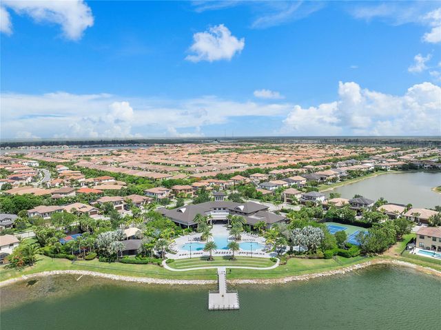 11425 Watercrest Cir, Parkland, FL 33076