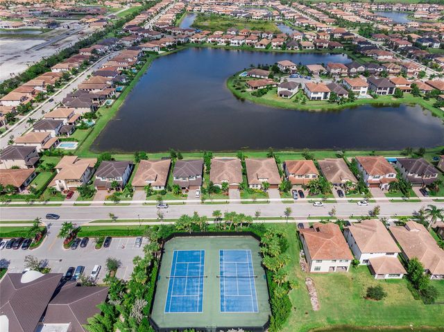 11425 Watercrest Cir, Parkland, FL 33076