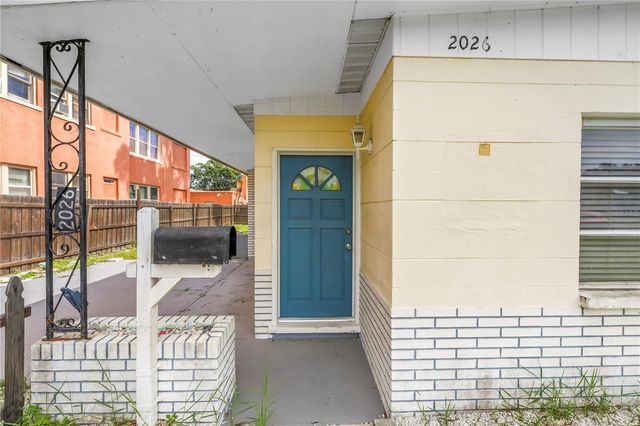 2026 BURLINGTON AVENUE N, St Petersburg, FL 33713