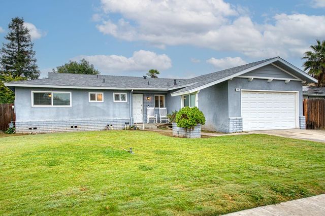 3362 W Celeste Avenue, Fresno, CA 93711