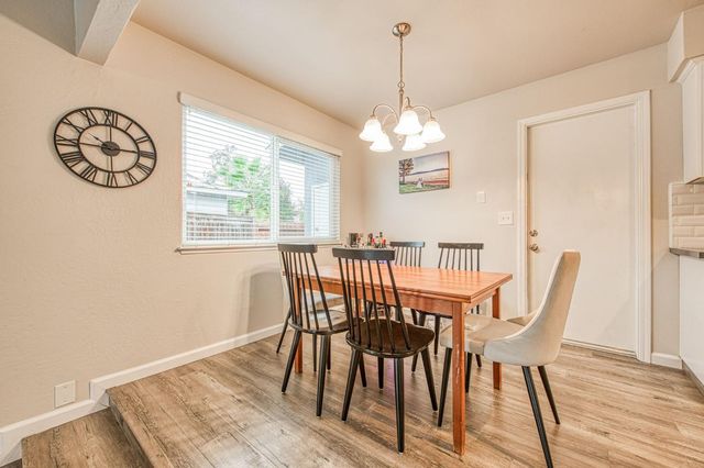 3362 W Celeste Avenue, Fresno, CA 93711