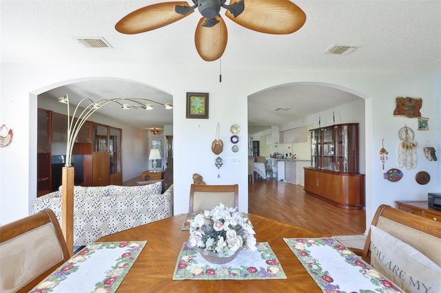 2611 LANCASTER DRIVE 33, Sun City Center, FL 33573