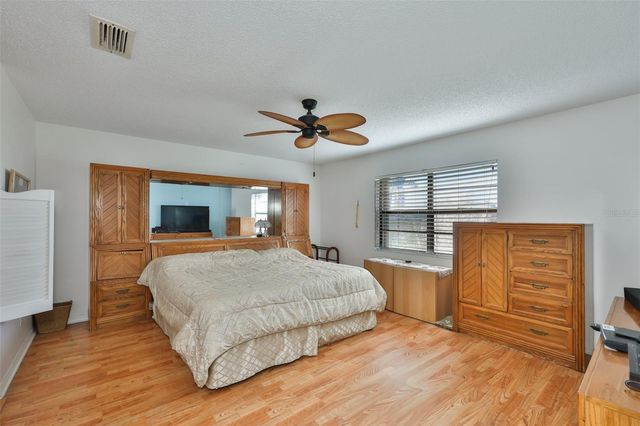 2611 LANCASTER DRIVE 33, Sun City Center, FL 33573