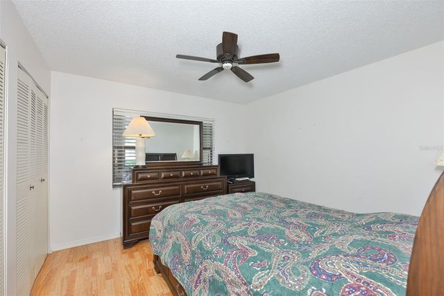 2611 LANCASTER DRIVE 33, Sun City Center, FL 33573