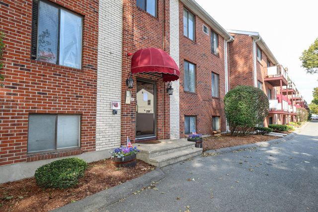 3 Richardson St. B4, Wakefield, MA 01880