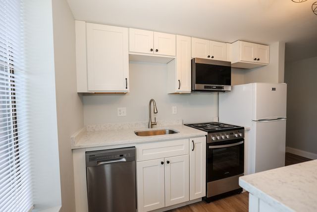 3 Richardson St. B4, Wakefield, MA 01880
