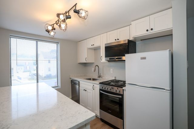 3 Richardson St. B4, Wakefield, MA 01880