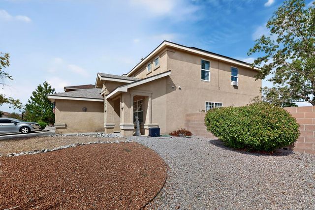 10400 GRIFFON Drive NW, Albuquerque, NM 87114