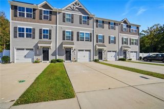 2024 Petersen WAY, Suffolk, VA 23434