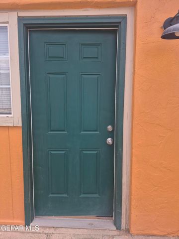 3915 Mobile Avenue 3, El Paso, TX 79930
