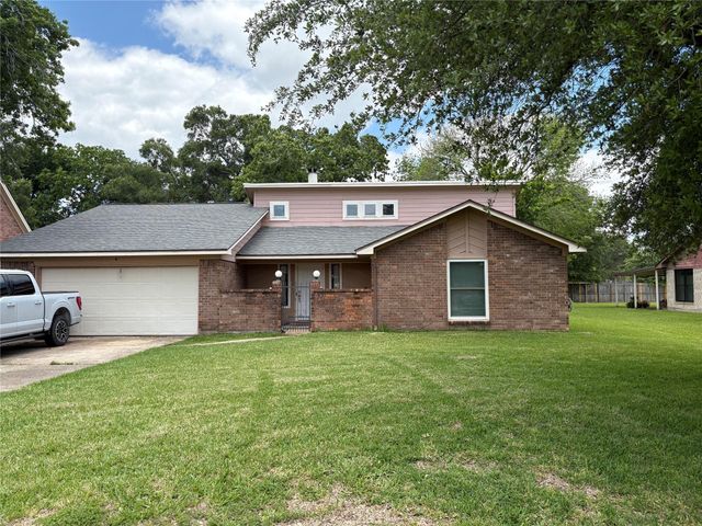 508 Pin Oak Drive, Baytown, TX 77520