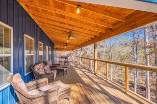 761 Metal Ford Rd, Hohenwald, TN 38462