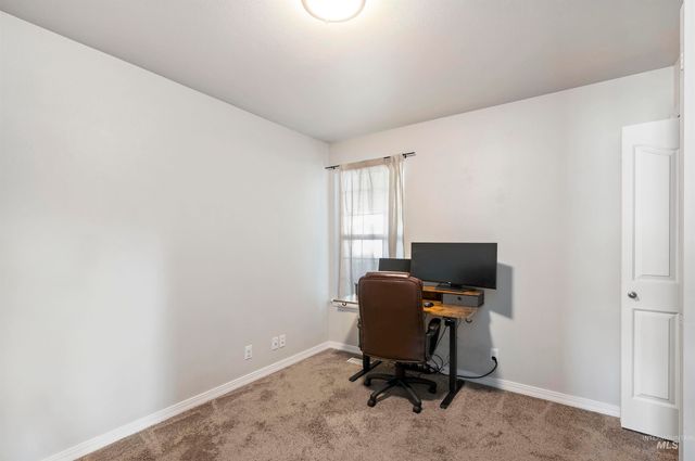 453 Morning Sun Dr, Nampa, ID 83686