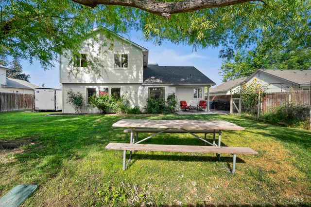 453 Morning Sun Dr, Nampa, ID 83686