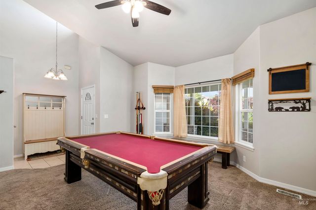453 Morning Sun Dr, Nampa, ID 83686