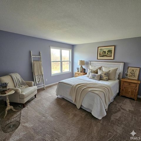 226 Beaulieu Place, Fort Wayne, IN 46825