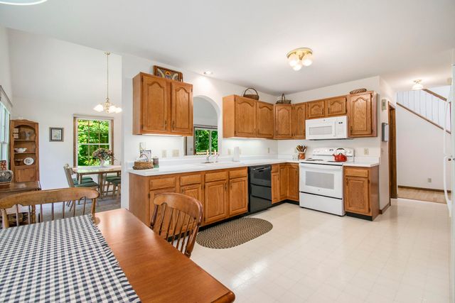 11276 Bridlewood Trail, Berrien Springs, MI 49103