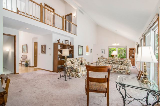 11276 Bridlewood Trail, Berrien Springs, MI 49103