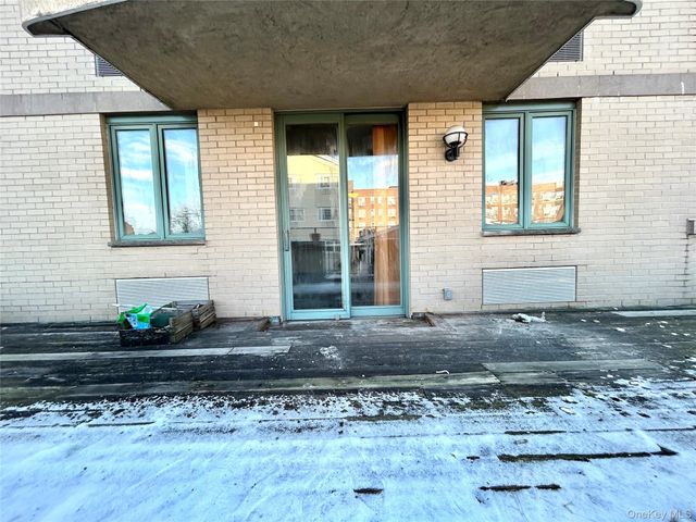 63-47 Booth Street 3C, Rego Park, NY 11374