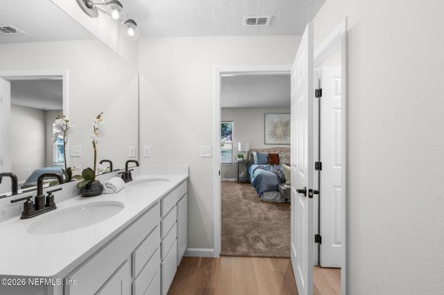 965 NORTH Street, Jacksonville, FL 32211