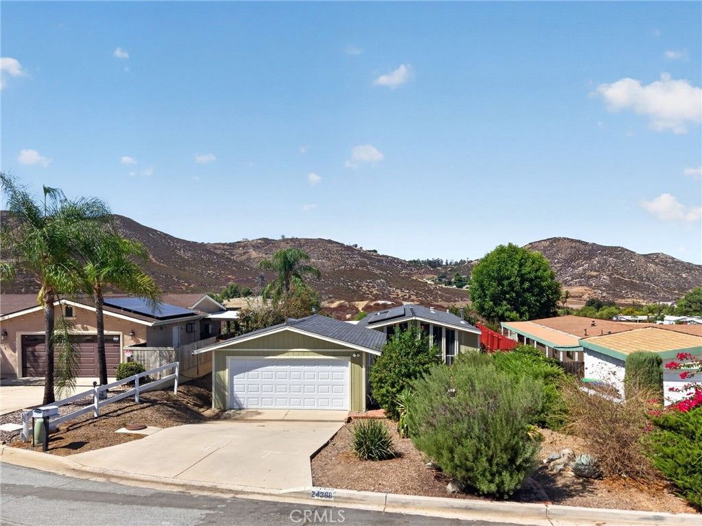 24388 Wagon Wheel, Wildomar, CA 92595 — photo 2