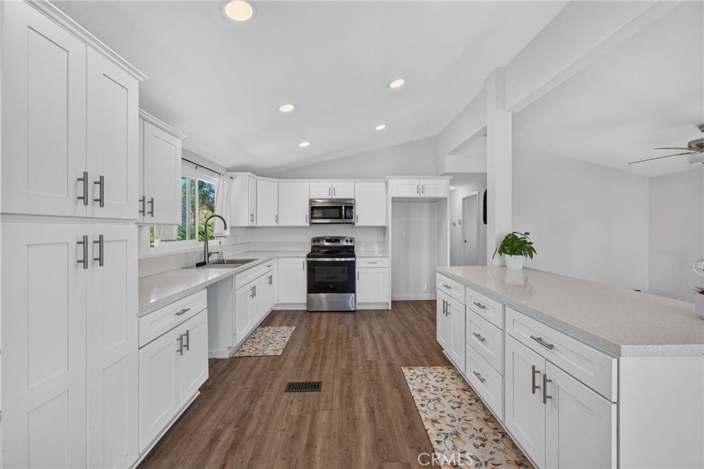 24388 Wagon Wheel, Wildomar, CA 92595 — photo 4