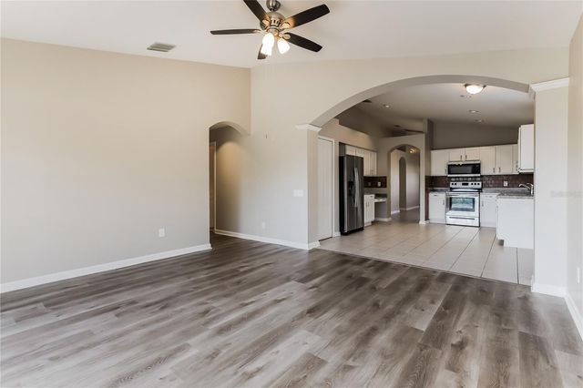 13302 EVENING SUNSET LANE, Riverview, FL 33579