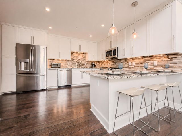 84 N 6th Street, TH55, Columbus, OH 43215