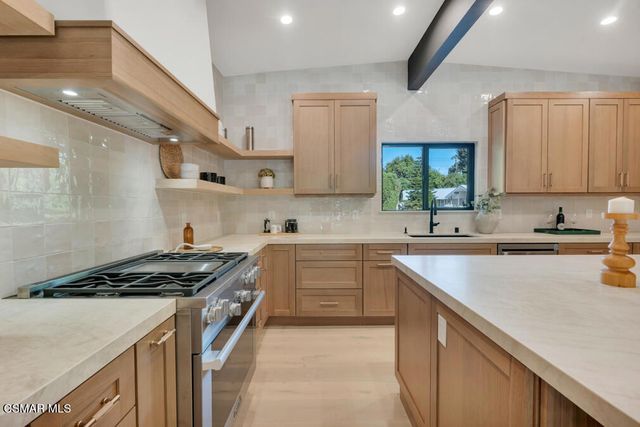 4405 Brookford Avenue, Woodland Hills, CA 91364