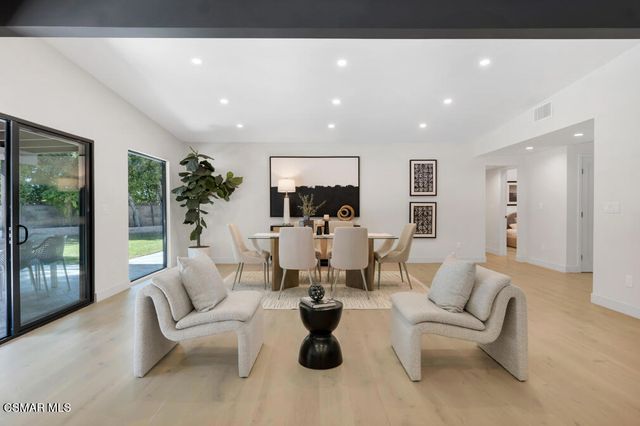 4405 Brookford Avenue, Woodland Hills, CA 91364