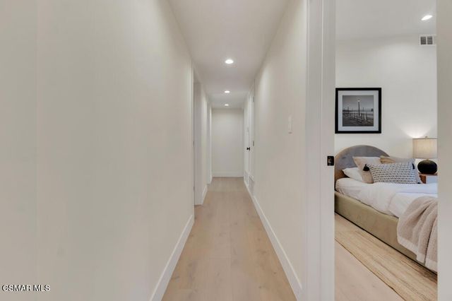 4405 Brookford Avenue, Woodland Hills, CA 91364
