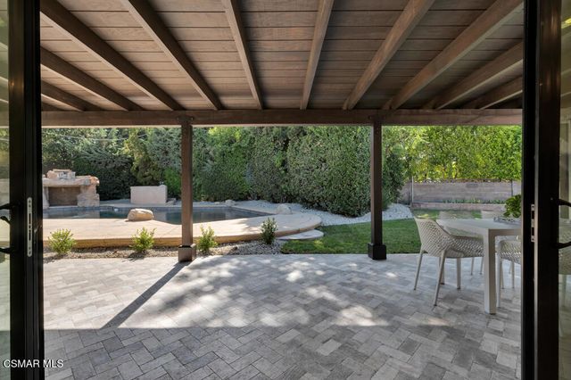 4405 Brookford Avenue, Woodland Hills, CA 91364