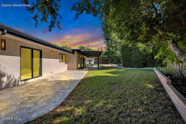 4405 Brookford Avenue, Woodland Hills, CA 91364