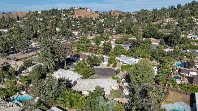 4405 Brookford Avenue, Woodland Hills, CA 91364