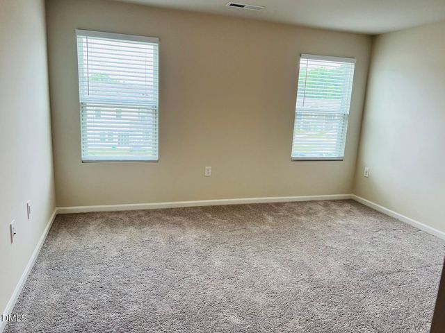 929 Field Ivy Drive, Fuquay Varina, NC 27526