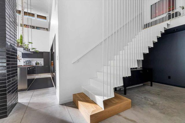 Address unavailable.