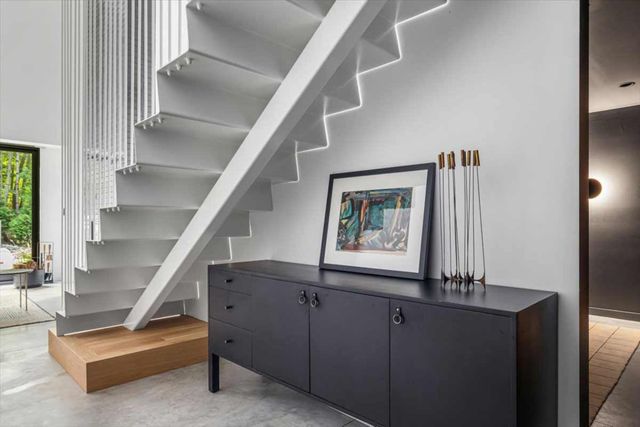 Address unavailable.