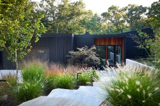 10 S Oval Avenue, Beverly Shores, IN 46301