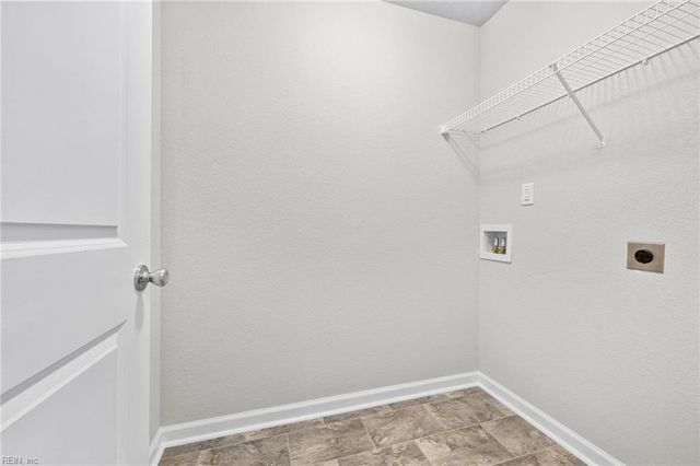 120 Taxus ST, Chesapeake, VA 23320