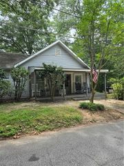 1038 Forest Avenue, Stone Mountain, GA 30083