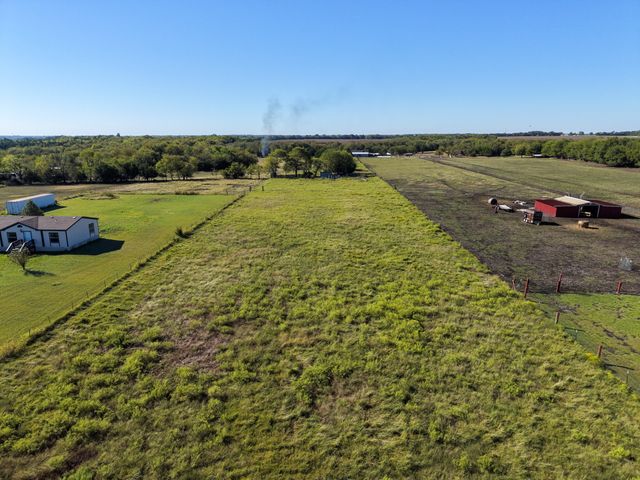 8300 / TBD Fm 697, Whitewright, TX 75491