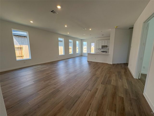 8215 Holly Blue Drive, Rosharon, TX 77583