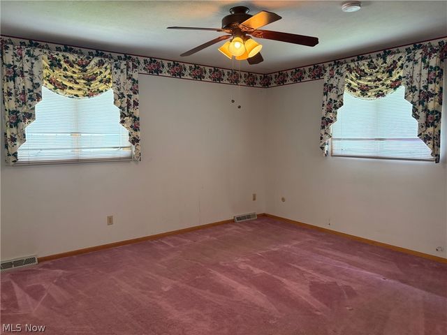 3000 Lost Nation Road, Willoughby, OH 44094