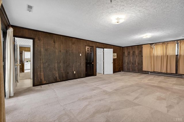 163 Baldwin Circle, Lynchburg, VA 24502