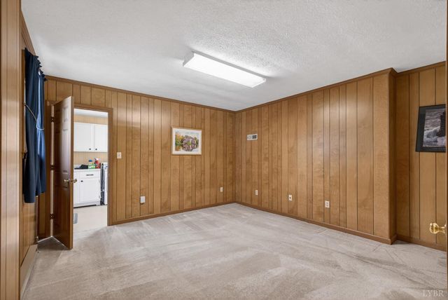 163 Baldwin Circle, Lynchburg, VA 24502