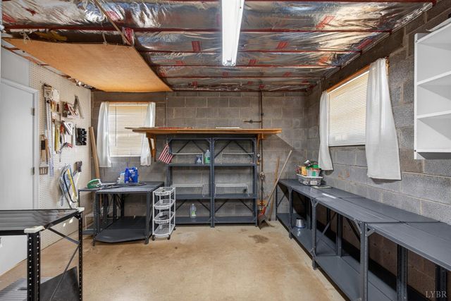 163 Baldwin Circle, Lynchburg, VA 24502