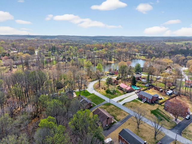 163 Baldwin Circle, Lynchburg, VA 24502