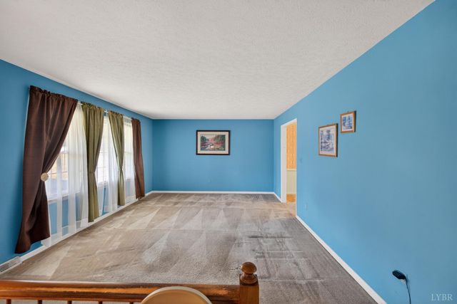 163 Baldwin Circle, Lynchburg, VA 24502