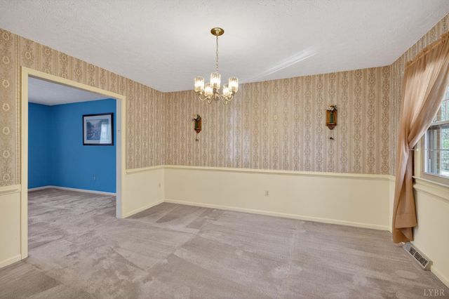 163 Baldwin Circle, Lynchburg, VA 24502